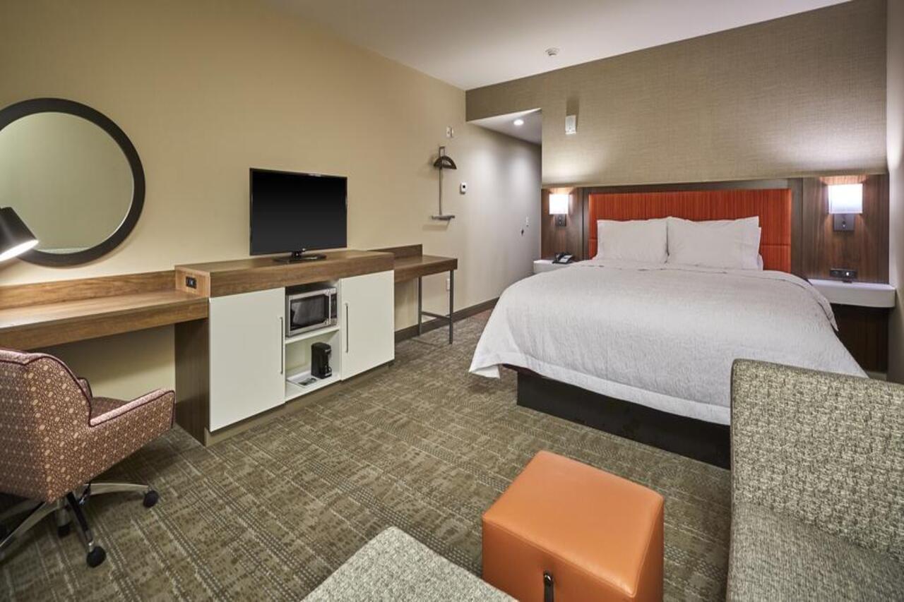 Hampton Inn & Suites Roseburg Ngoại thất bức ảnh